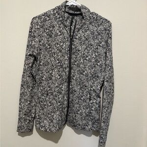 Athleta Black and White Salutation Utility active Jacket